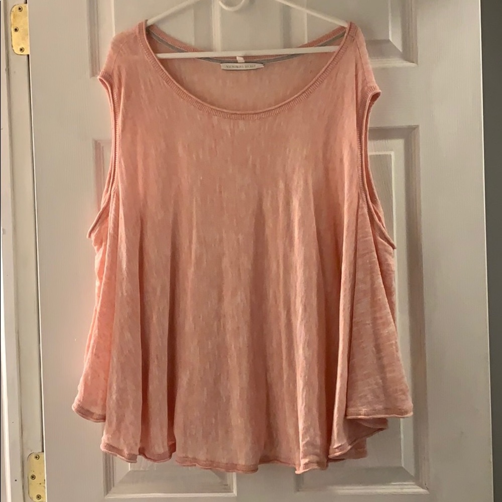 Victoria’s Secret top